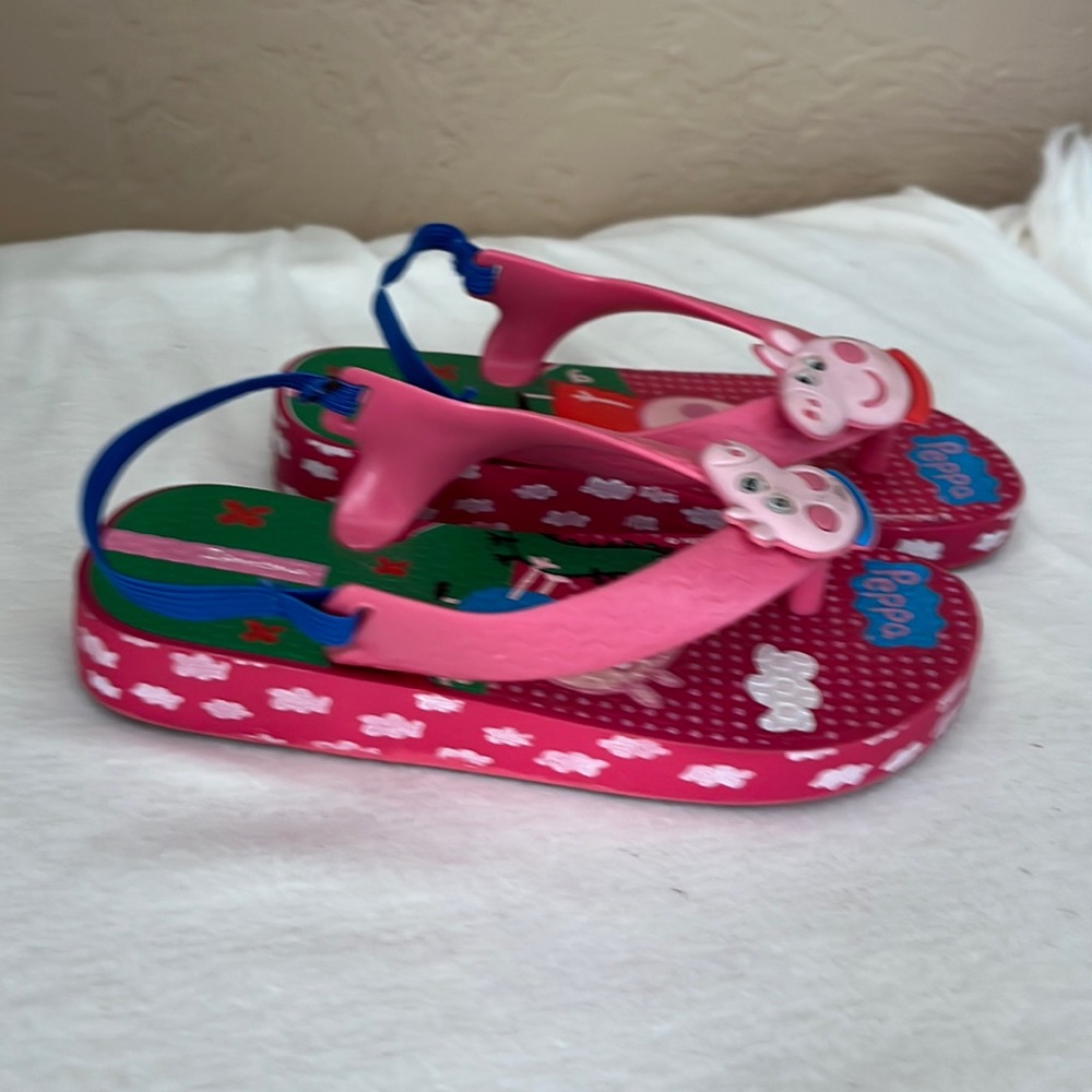 Peppa pig sandals
